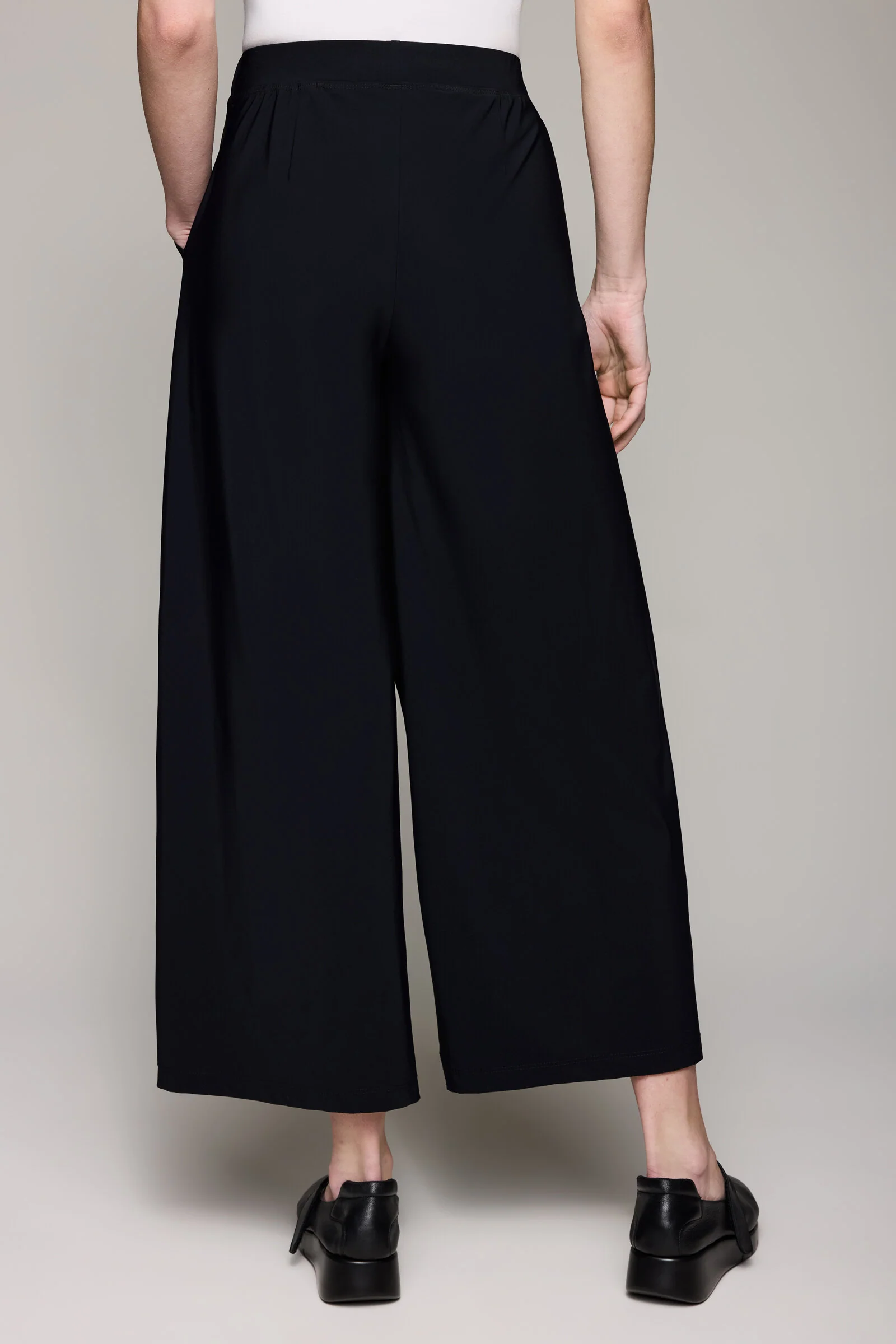 Techno Wrapfront Pant - Black - Image 2