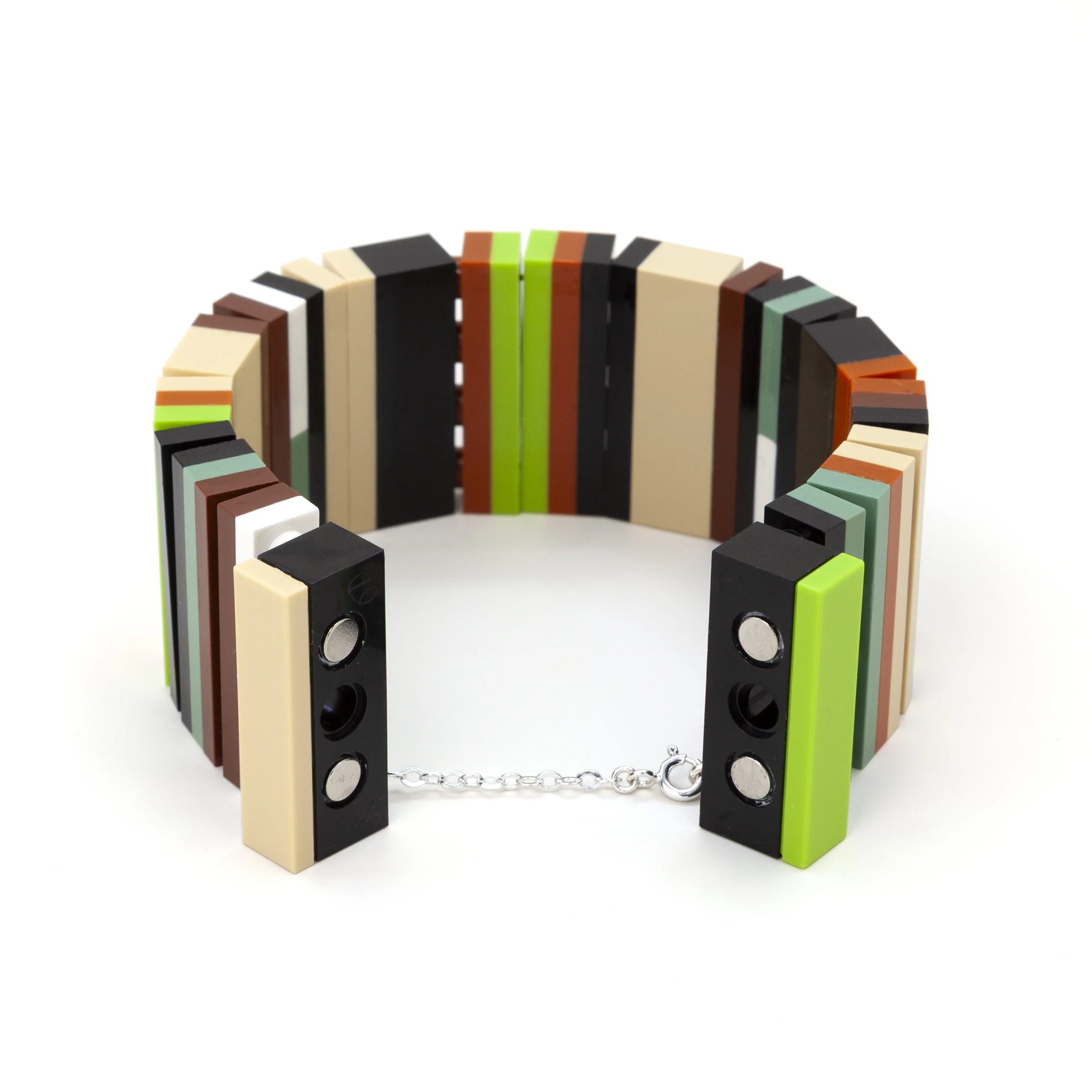 Terra Black Magnetic Bracelet - Image 2