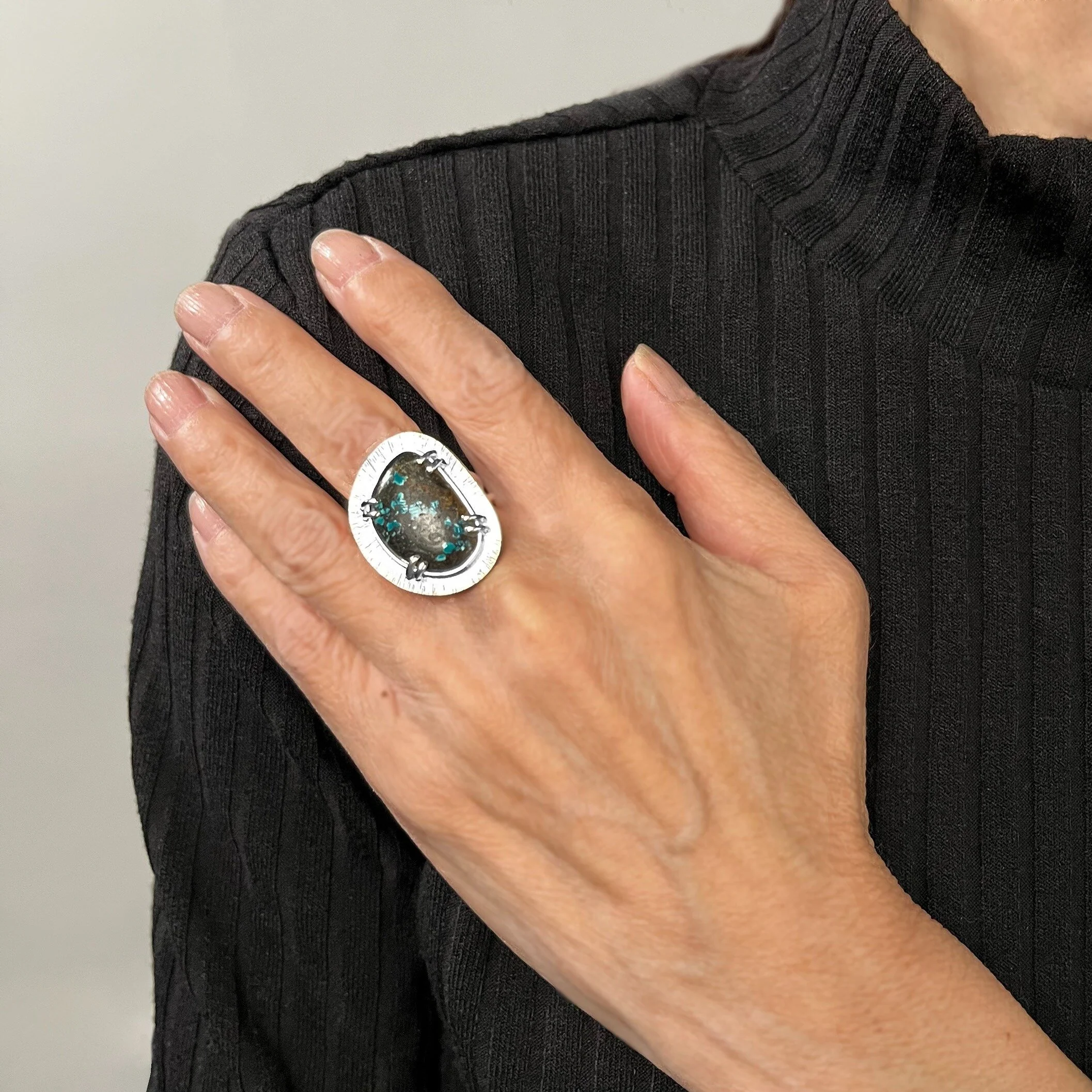 Turquoise Textured Frame Ring - Image 2
