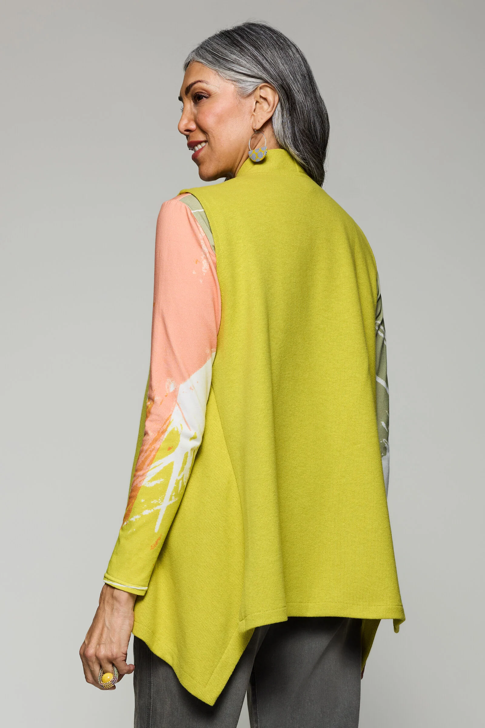Vaguely Vogue Vest - Image 2