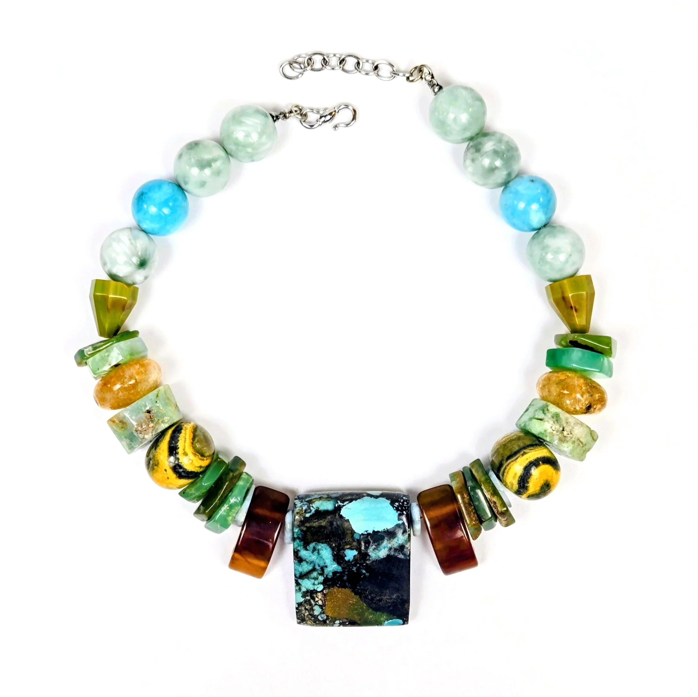 Villiere Necklace