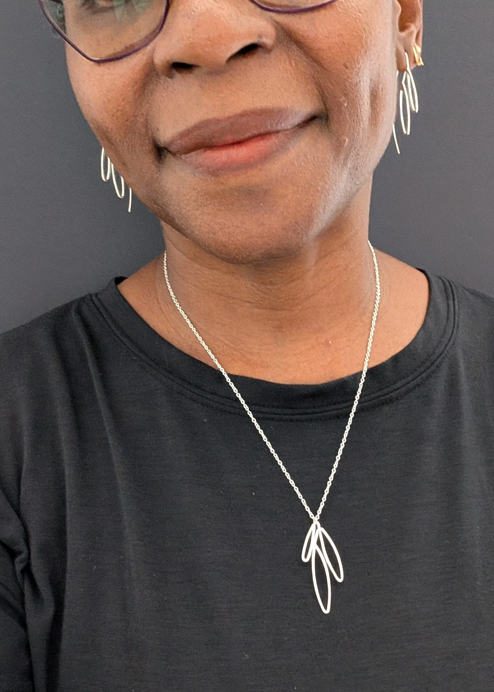 Viona Hoops - Image 2