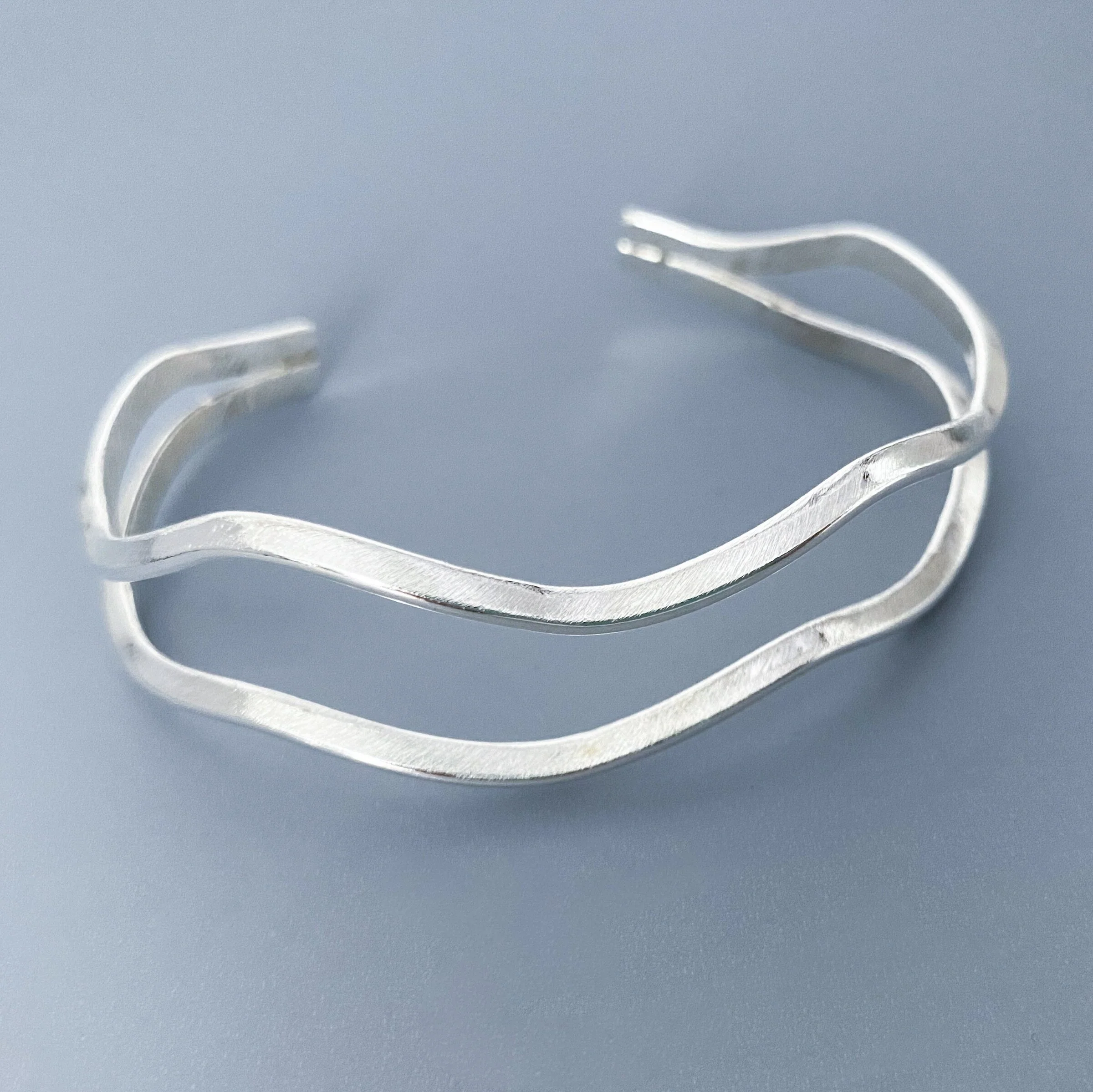 Wave Cuff