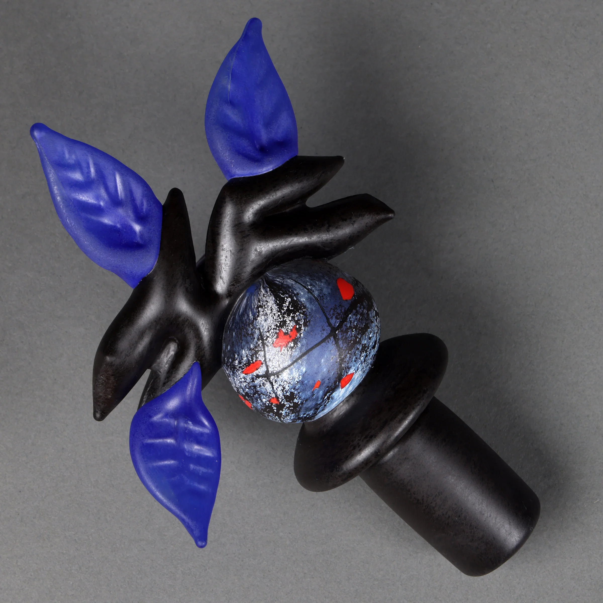 Winter Cherries Short Cylinder - Image 4
