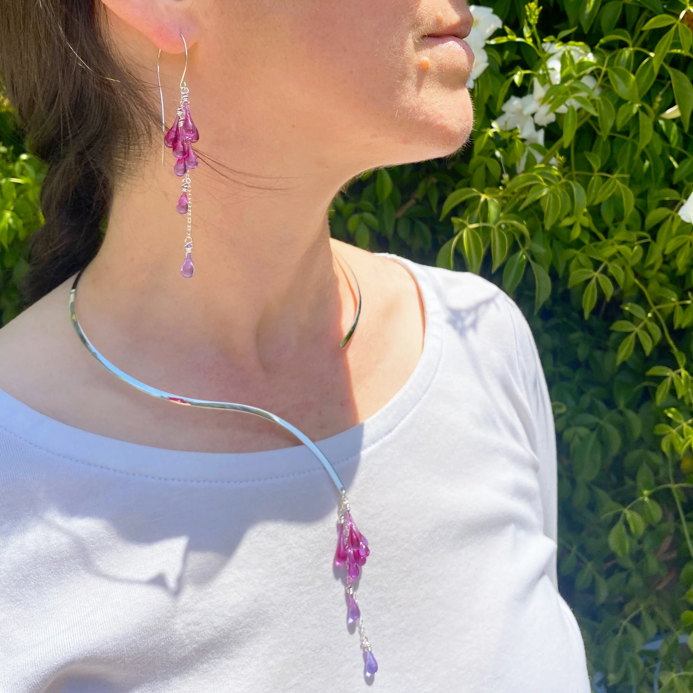 Wisteria Neck Ring - Magenta - Image 2