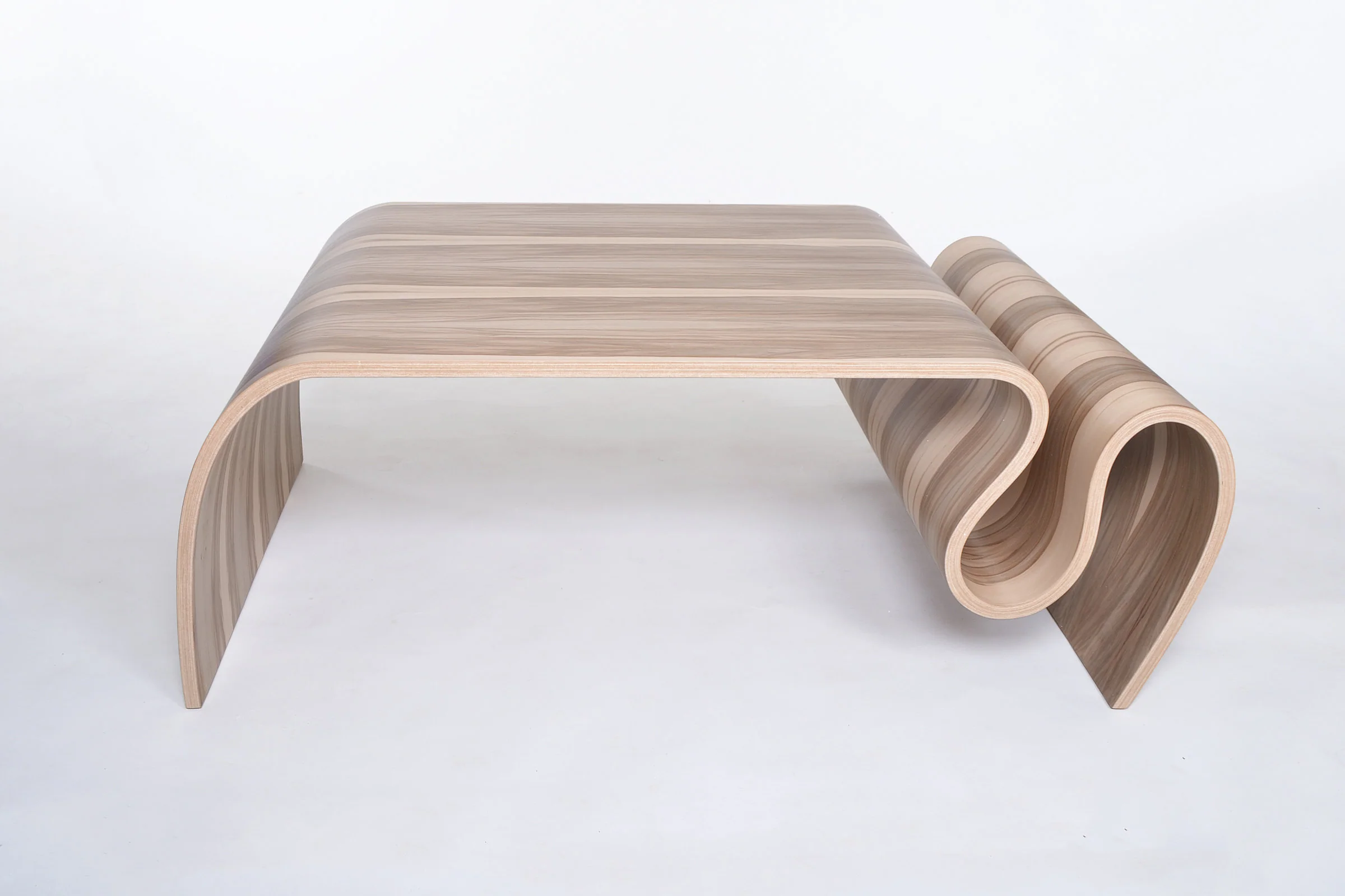 Large Crazy Carpet Table - Image 2