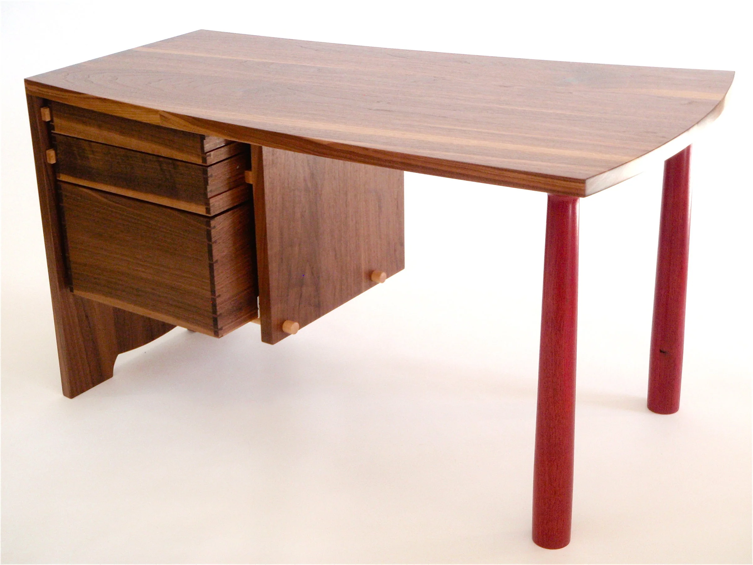 Tairone Desk - Image 5